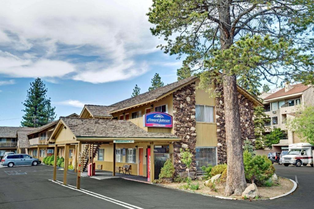 Howard Johnson By Wyndham South Lake Tahoe Bagian luar foto